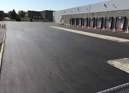 Best Asphalt Driveway Installation  in Guttenberg, NJ